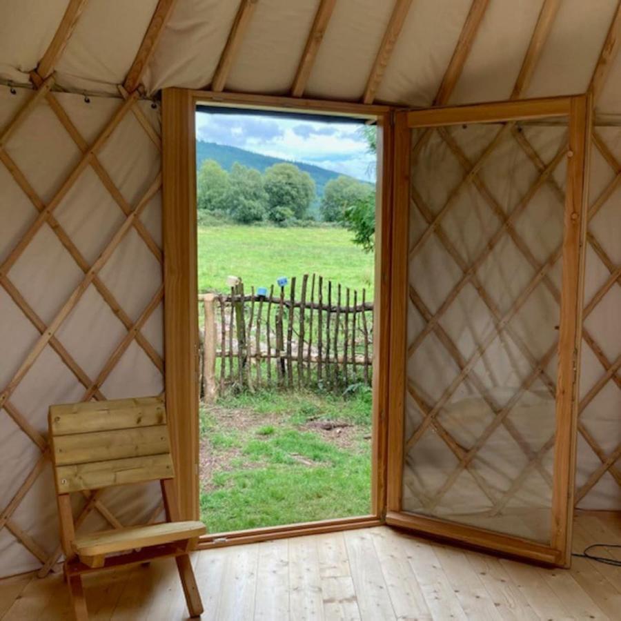 Aughavannagh Yurt Glamping 奥赫里姆 外观 照片