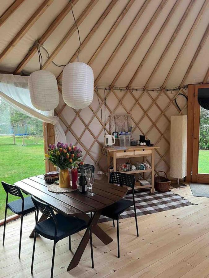 Aughavannagh Yurt Glamping 奥赫里姆 外观 照片